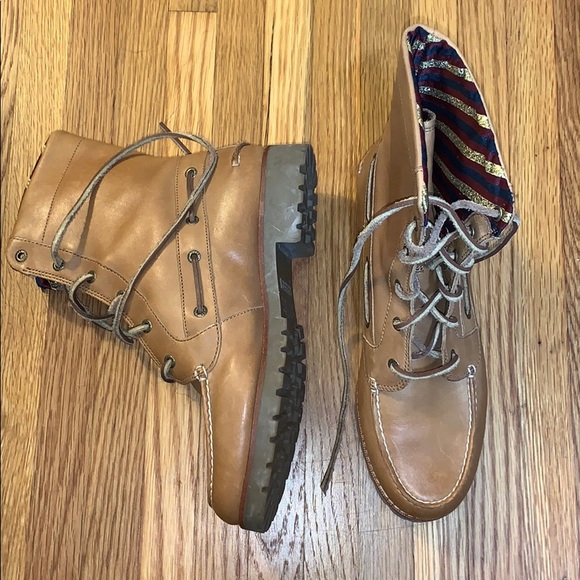 ✨Great Pair of Sperry’s Boots✨ - Picture 4 of 8